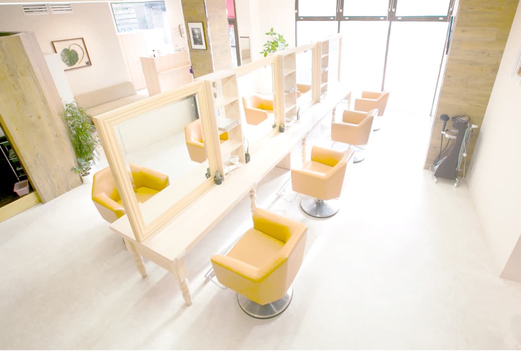 福岡・天神大名の美容室RISA｜髪質改善と癒しの6店舗の店舗写真