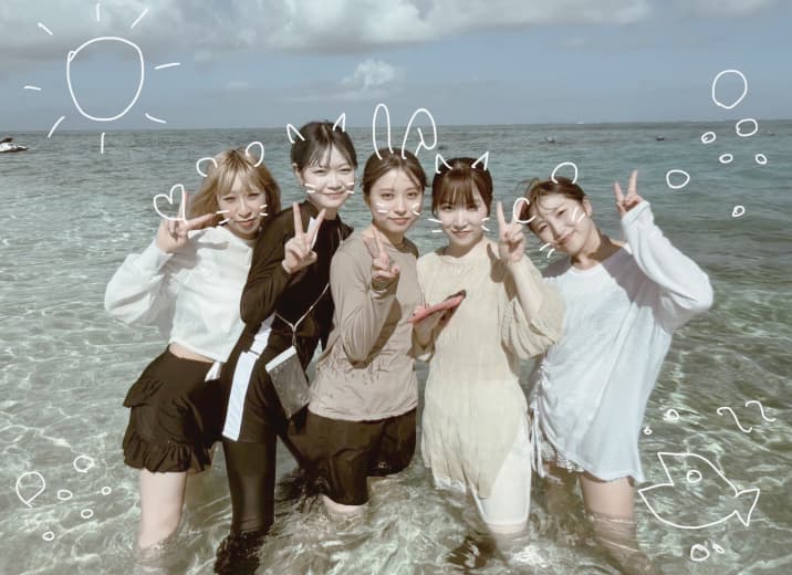 福岡・天神大名の美容室RISA｜髪質改善と癒しの6店舗の仲良し写真