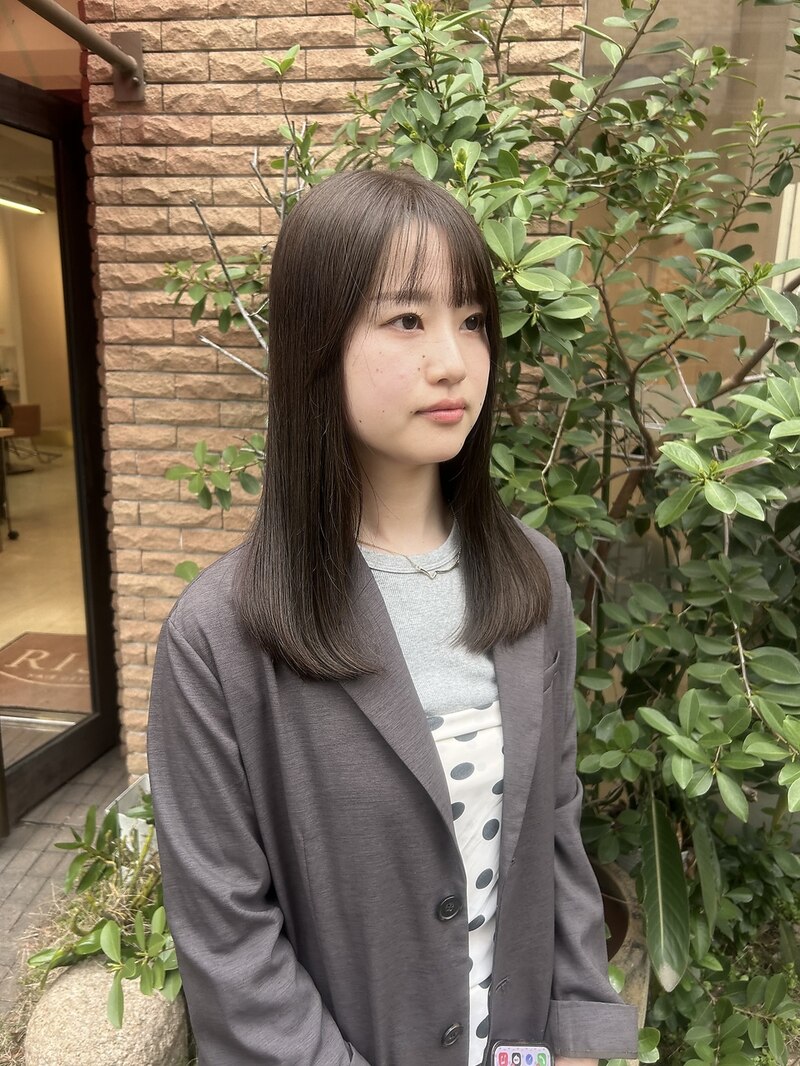 透明感たっぷりオリーブカラー